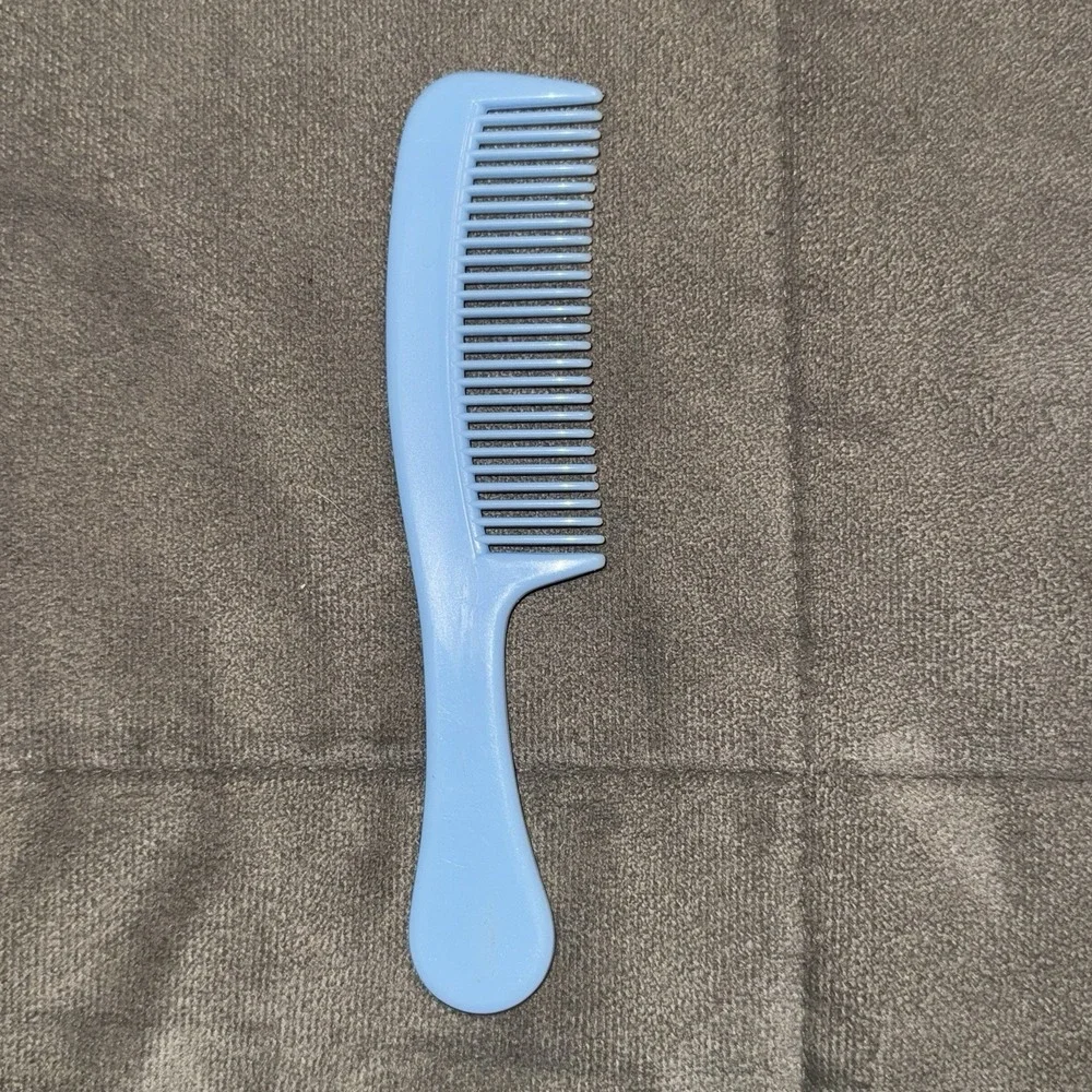 Vintage Holly Hobbie Light Blue Plastic Hair Comb 6